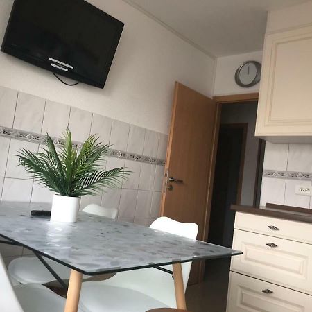 Studios Near Basel Airport Сен-Луї Екстер'єр фото